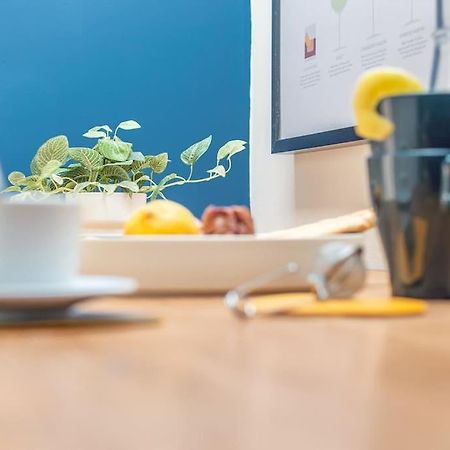 Ferienwohnung Mimosa- Loft Elegante Con Terrazza Nel Centro Di Siena Exterior foto